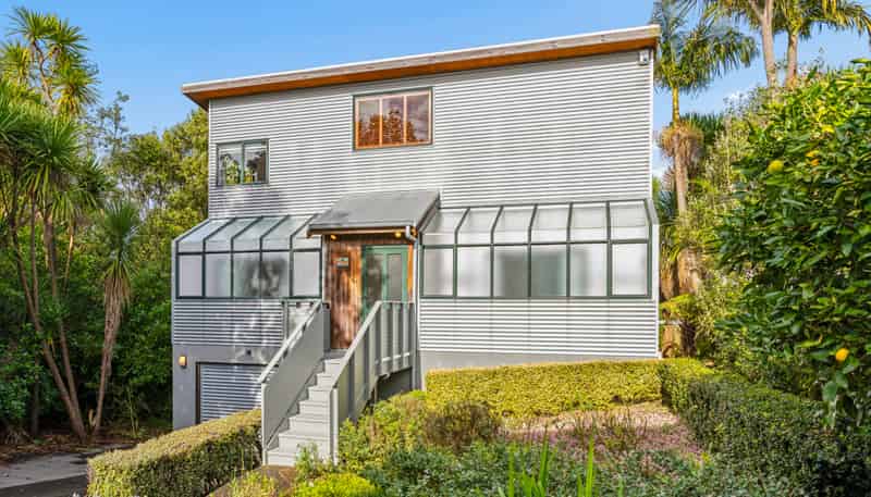 35A Tiverton Road, Avondale