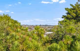 35A Tiverton Road, Avondale