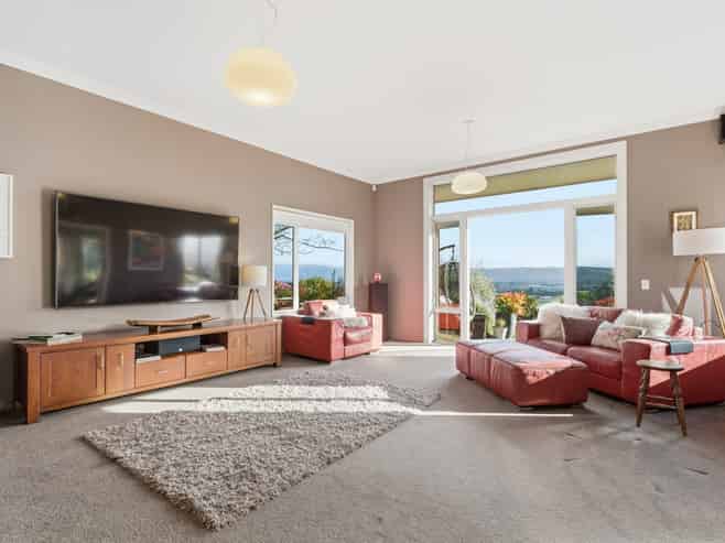34 Paterson Road, Chain Hills