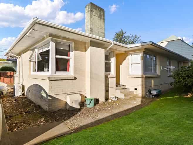 164A Old Farm Road, Hamilton East
