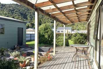  14 Baillie Place, Cobden