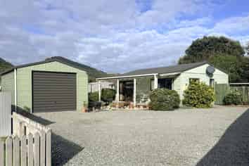  14 Baillie Place, Cobden