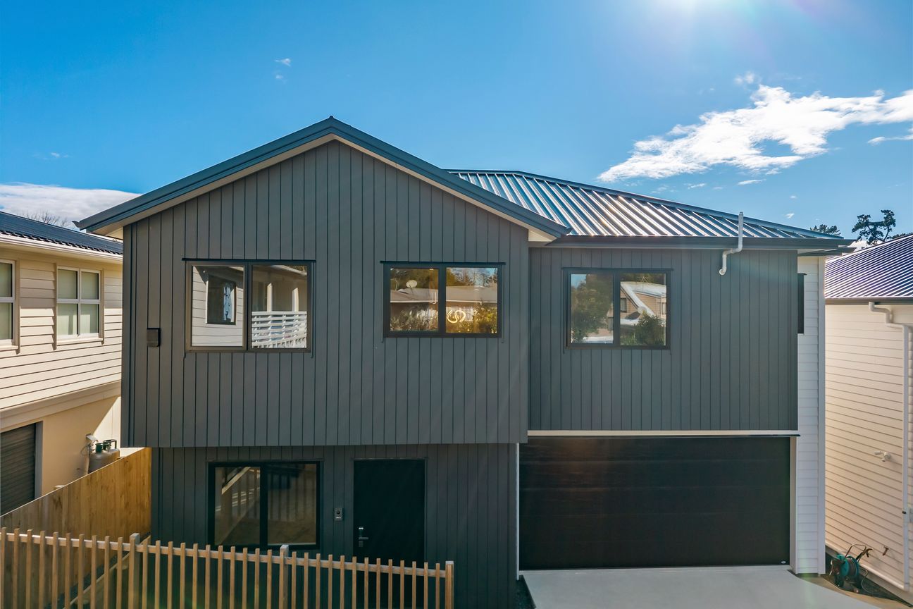 Brand New! Double Garage! Ready to Move In! – pohled 2