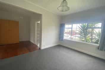 Gisborne - Address withheld