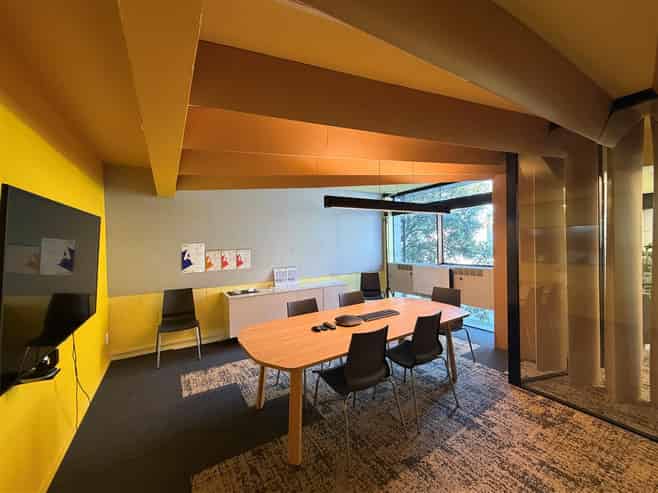 Premium Riverside Office - Level 2