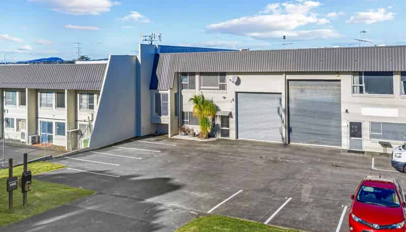 Unit 1/153 Hepburn Road, Glendene