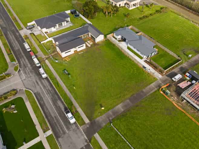 16 Allan Avenue, Makauri