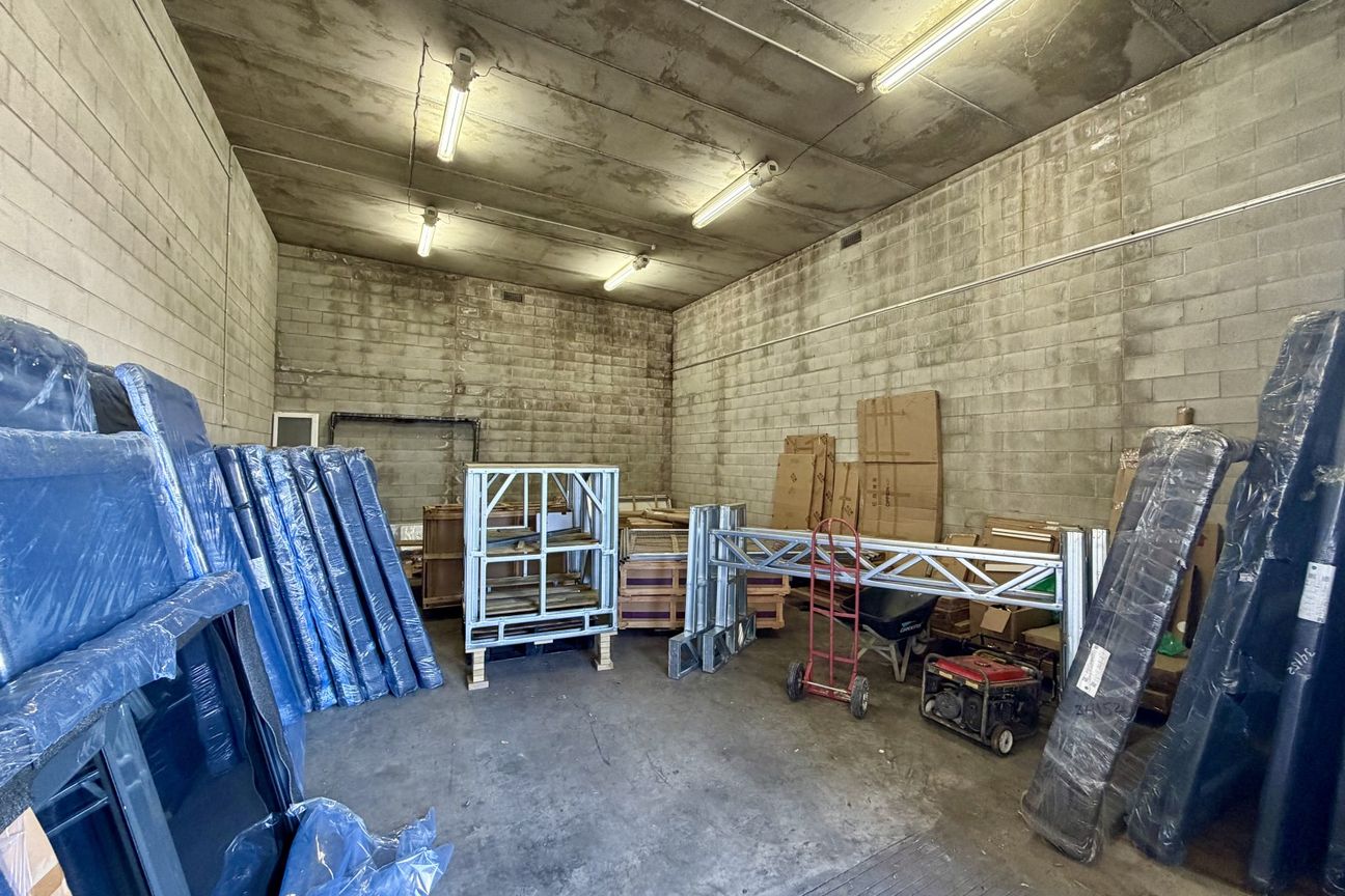 Affordable Rosebank Storage Opportunity! | 74 m² - Bild 2