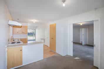 79 Racecourse Road, Sockburn