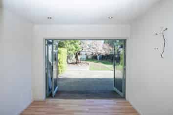 79 Racecourse Road, Sockburn