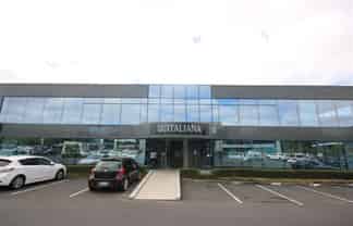 Quality Tawa Drive Office
