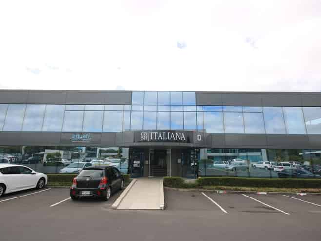 Quality Tawa Drive Office