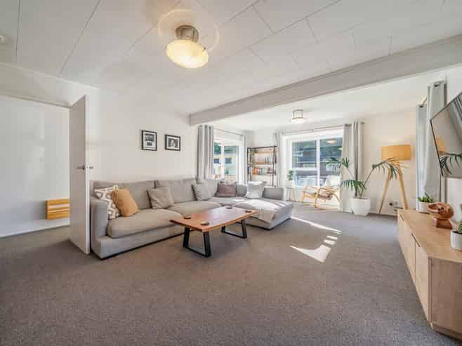 38 Postgate Drive, Whitby
