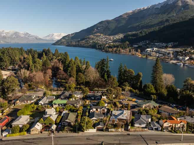 7 Brisbane Street, Queenstown
