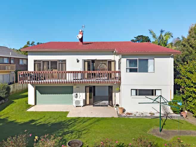 10 Oaktree Avenue, Browns Bay