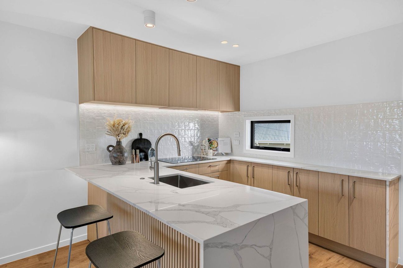 Luxury Family Living On Weybridge! - Więcej