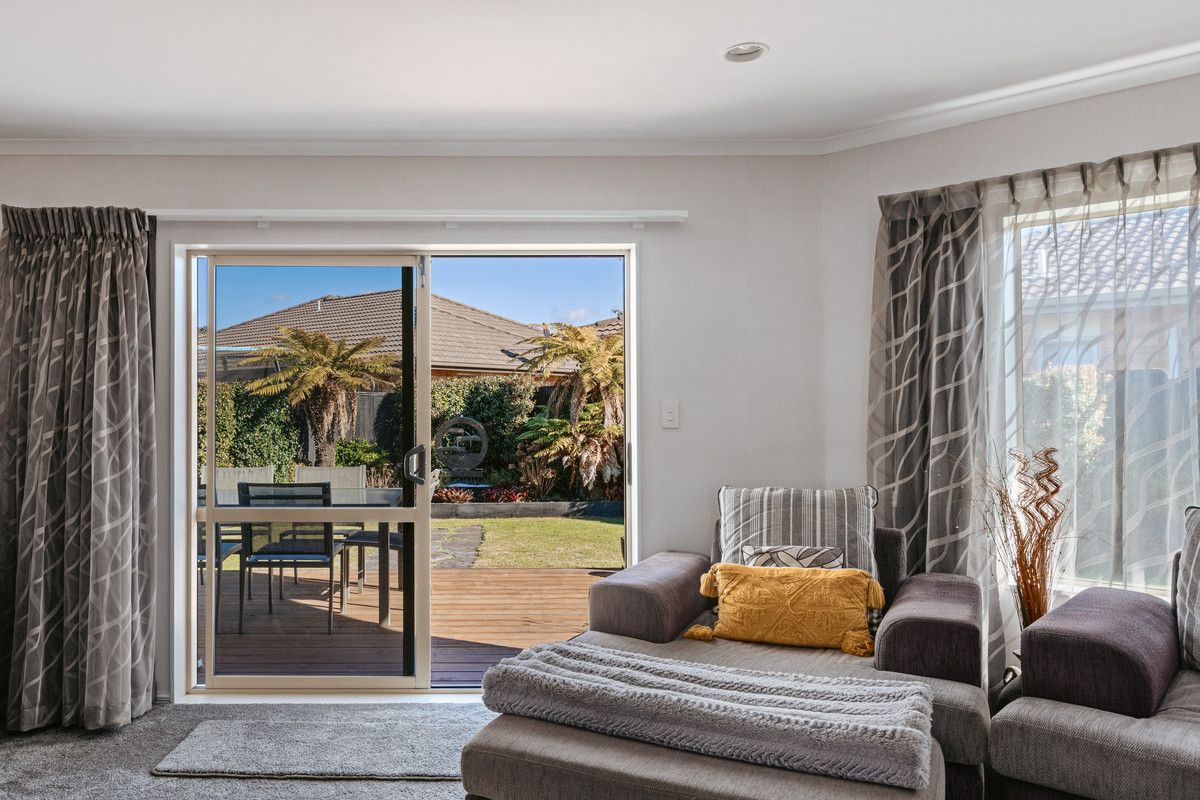 Comfort, Convenience & a Place to Call Home - Vista 6