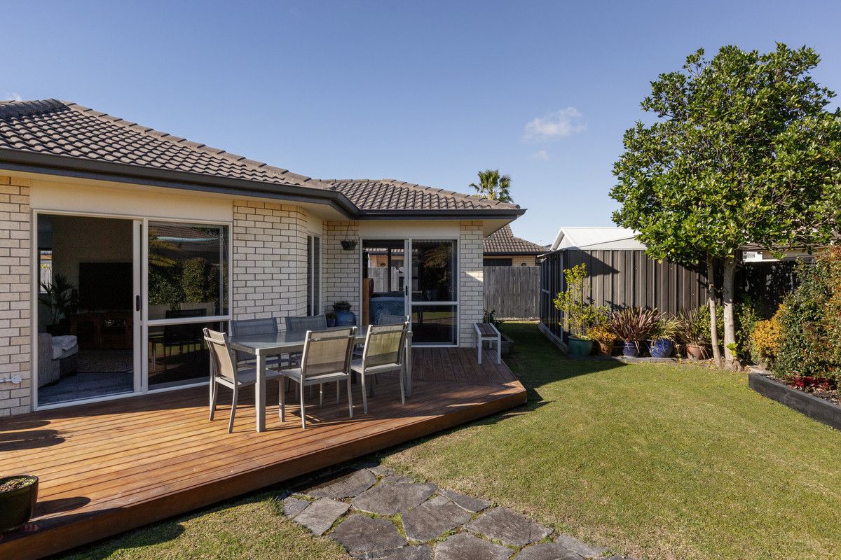 Comfort, Convenience & a Place to Call Home - Vista 2