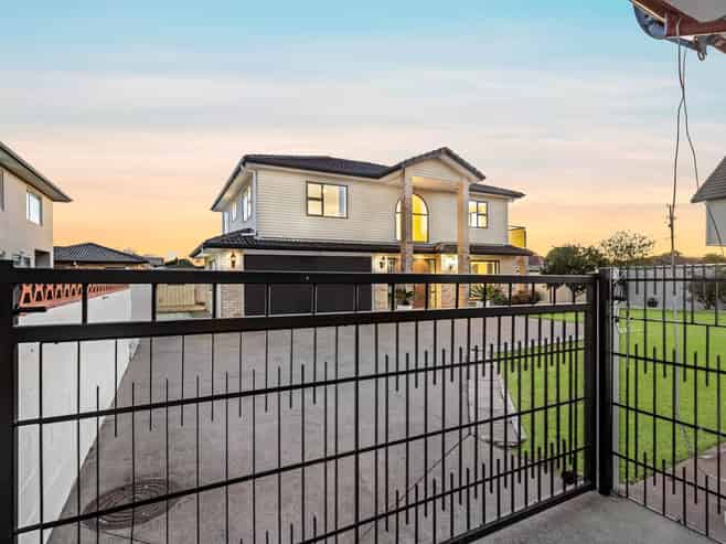 77 Carruth Road, Papatoetoe