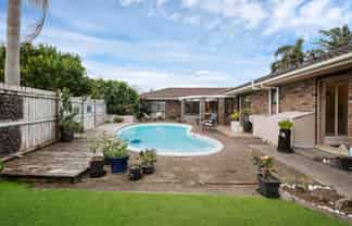 120 Walter Strevens Drive, CONIFER GROVE
