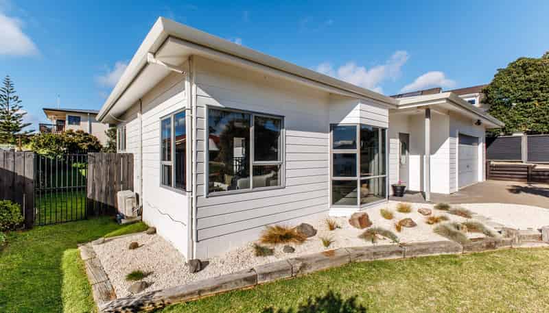 5 Panorama Place, Coastlands