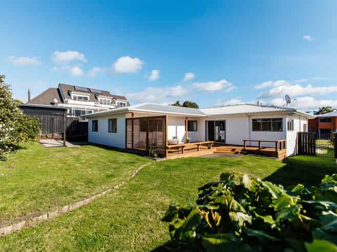 5 Panorama Place, Coastlands
