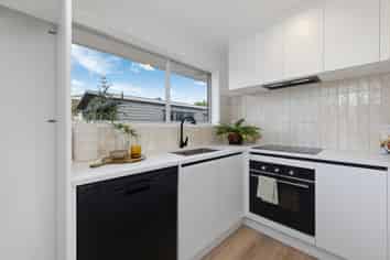 2/33 Butterworth Drive, Glendene