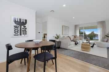 2/33 Butterworth Drive, Glendene