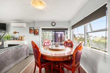 1179 East Coast Road, Kaiaua