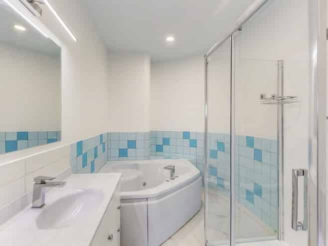 65 Nevay Road, Miramar