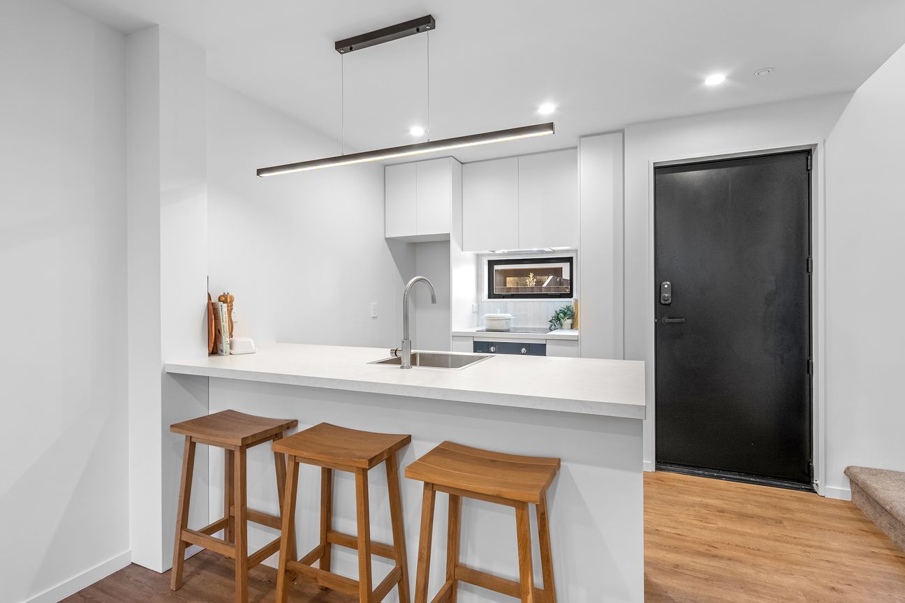Sunny Corner Units!! - Vista 5