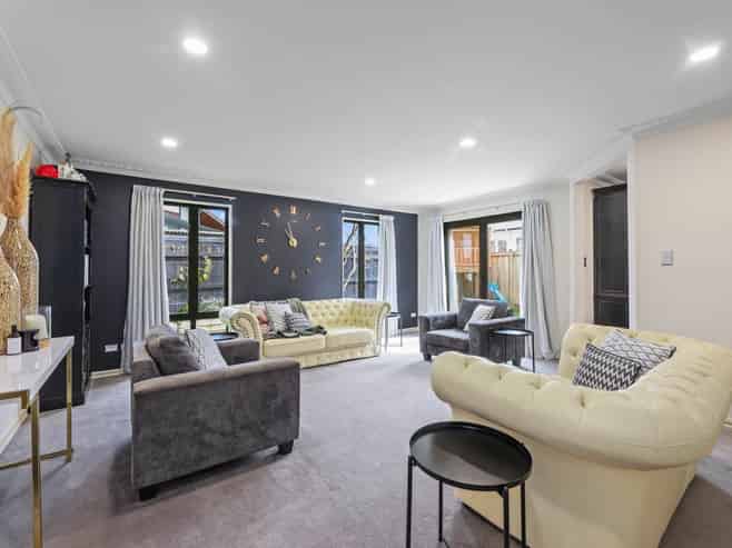 2 Orchard Lane, Springlands