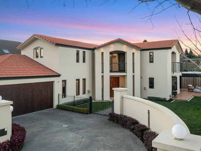 2 Orchard Lane, Springlands
