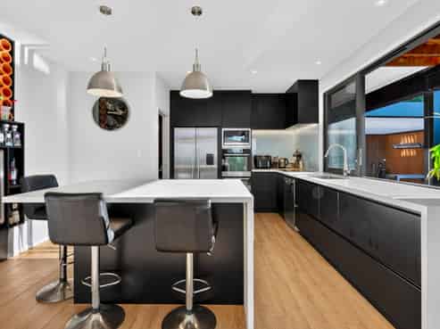 8 Aberdeen Road, Campbells Bay