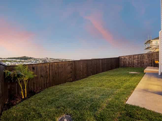 105 Skulander Crescent, Millwater
