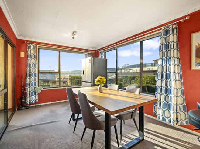 2 Leith Street, Mosgiel