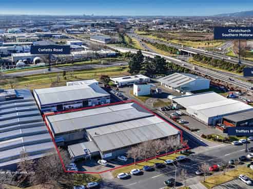 Large Industrial, Strong Location