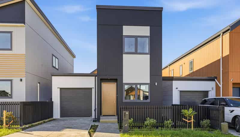 24,32,50 Farranfore Road, Opaheke