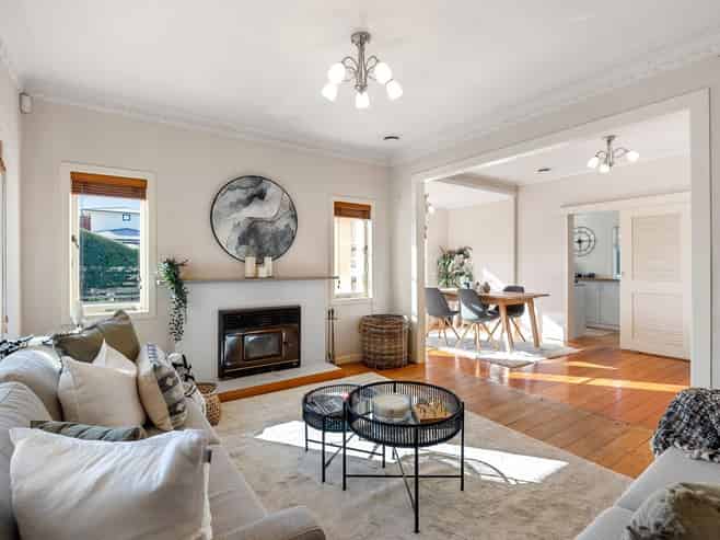 11 Luplau Crescent, Cockle Bay