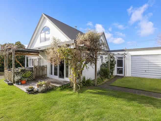 11A Selwyn Road, Lynmore