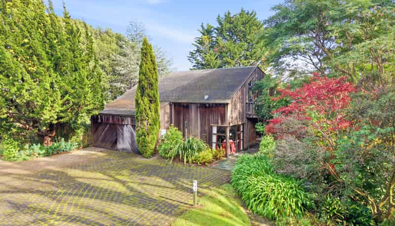 161A Great North Road, Saint Johns Hill
