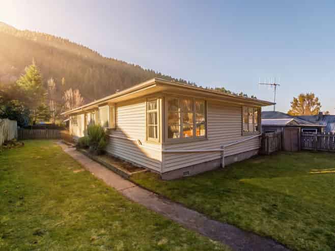 6 Johnson Place, Queenstown