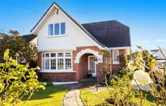 23 Wilson Avenue, Saint Clair