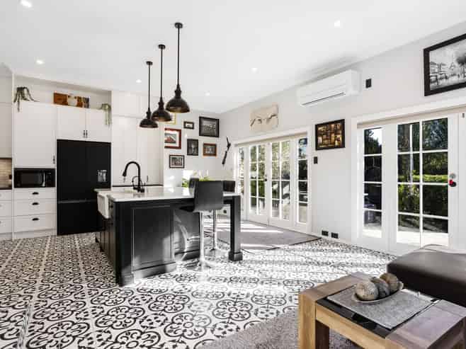 23 Wilson Avenue, Saint Clair