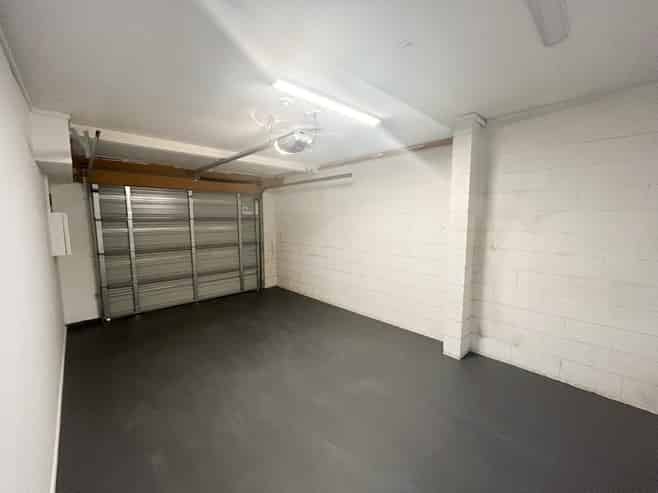 32c Charles Street, Westshore