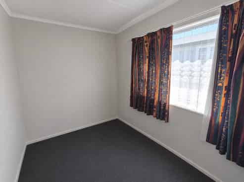 77 Alabama Road, Redwoodtown