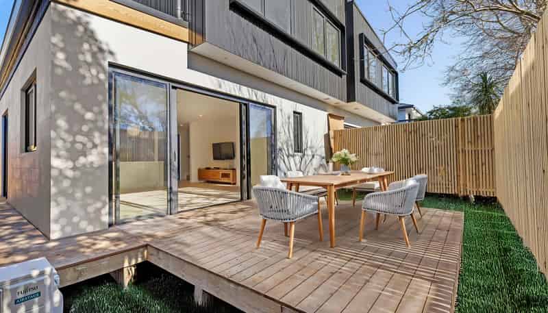 37E Bay Street, Red Beach