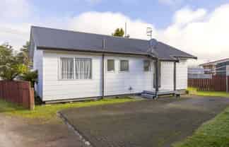 1/63 Pihanga Street, Taupo