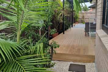 Auckland - Address withheld