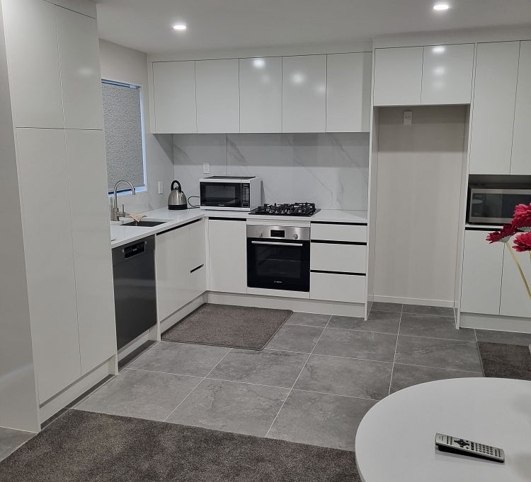 Almost New Granny flat for rent- Burswood Botany 2